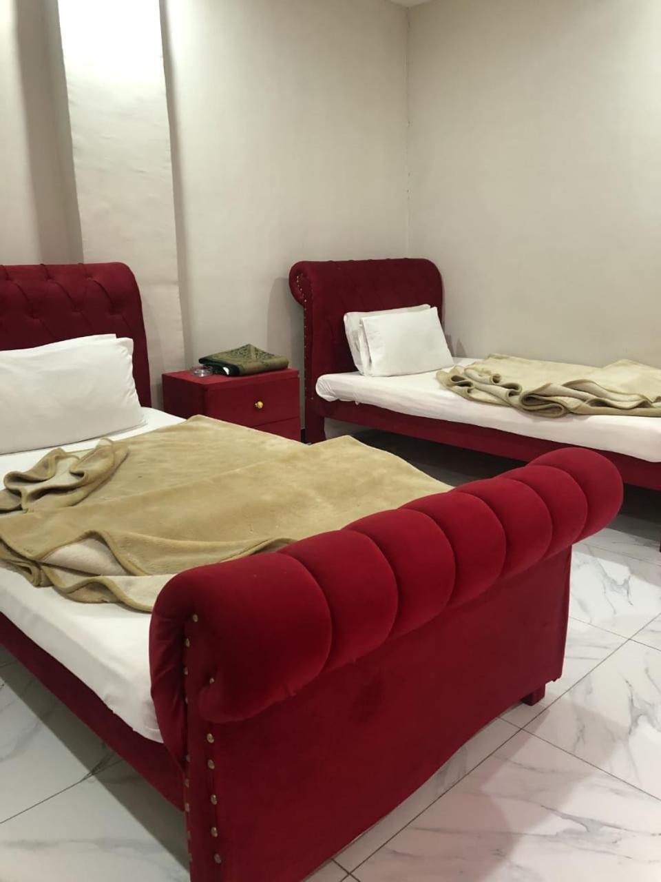 Hotel Islamabad Crown Rawalpindi Exteriör bild